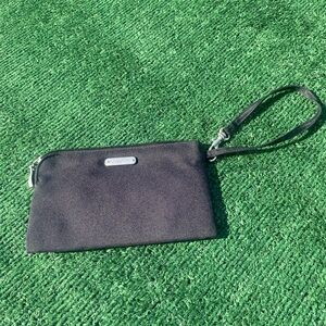Baggallini wristlet